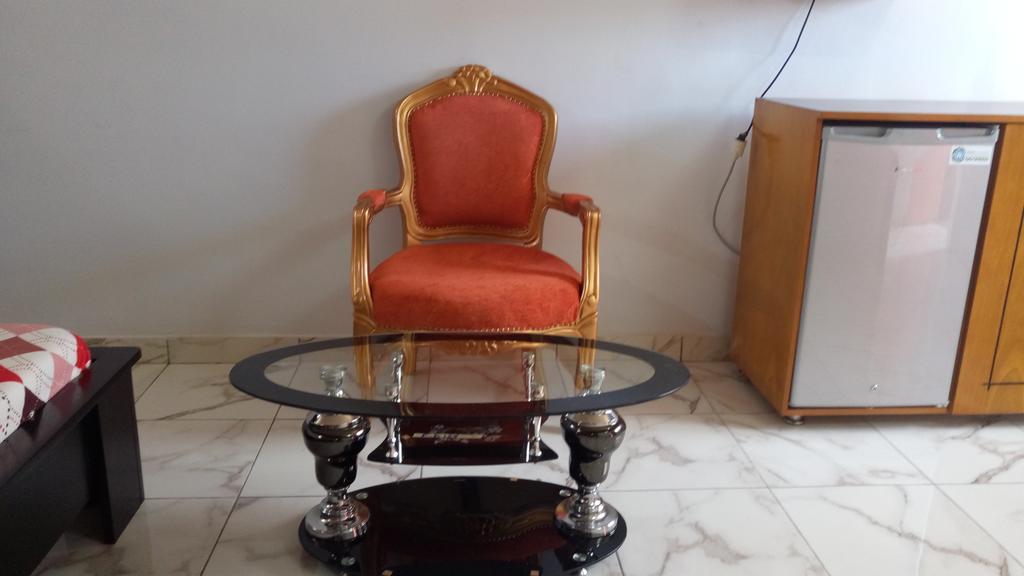 Hotel Lagrande-vi à Abidjan Extérieur photo